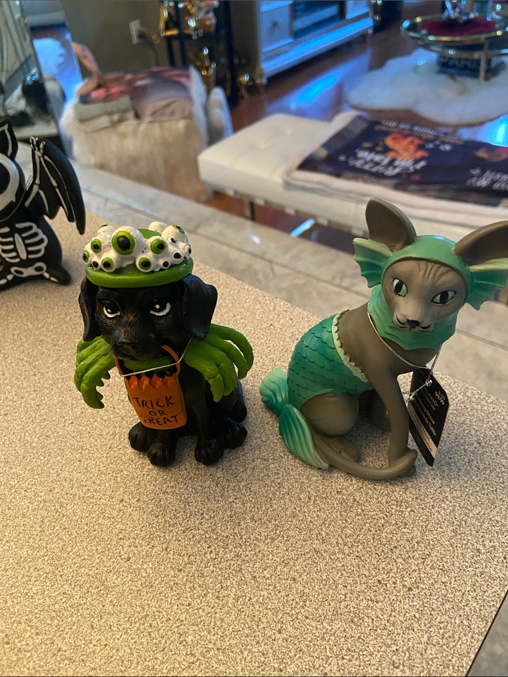 Halloween Pet Figurine Set - Black & Teal Small Pets Decor